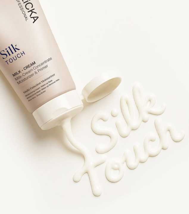 Silk Touch 3 in 1 Moisturizer, Primer And Sunscreen For All Skin Type